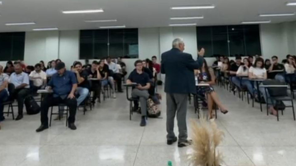 Palestra na UNIEGO em Goianésia