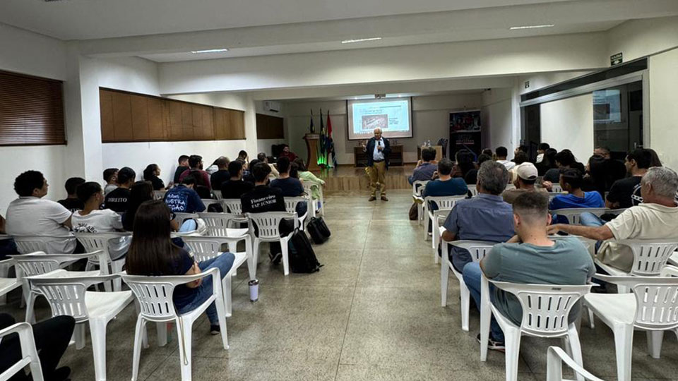 Faculdade Piracanjuba